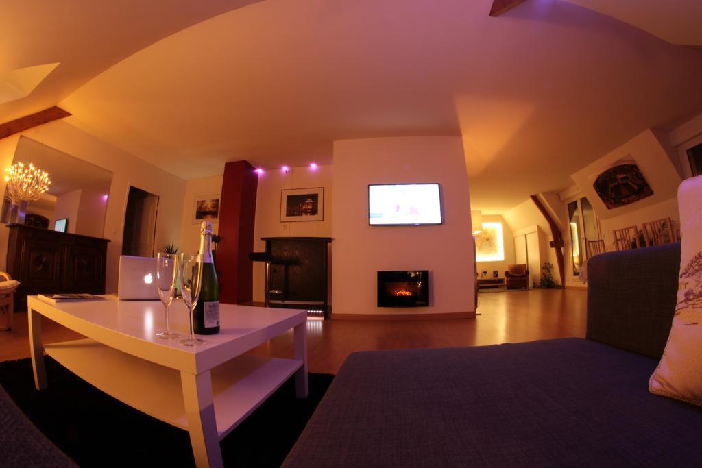 Loire Terrasse Apartment Тур Екстериор снимка
