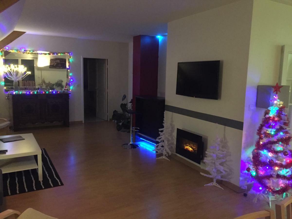 Loire Terrasse Apartment Тур Екстериор снимка